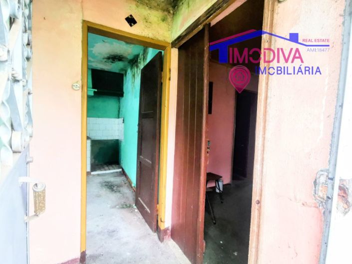 Image No.4-2 Bed House for sale