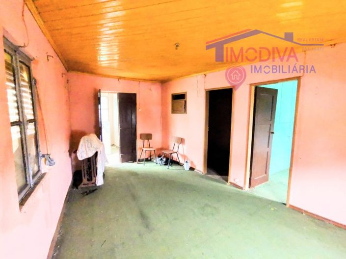 Image No.8-2 Bed House for sale