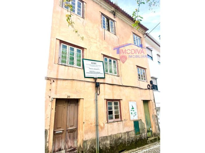 Image No.1-Propriété à vendre à Figueiró dos Vinhos