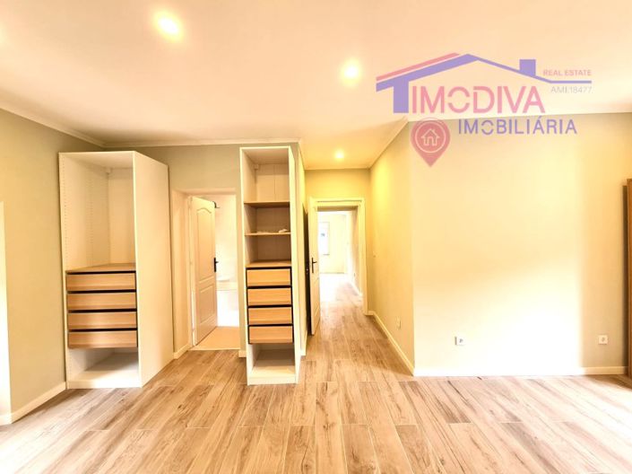 Image No.20-3 Bed House for sale