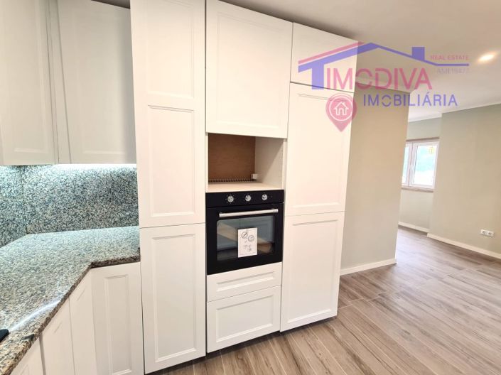 Image No.37-3 Bed House for sale