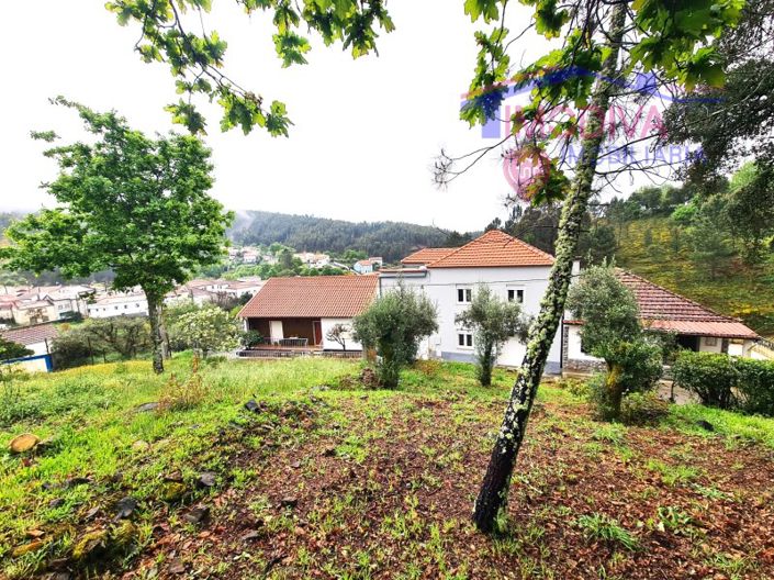 Image No.52-3 Bed House for sale