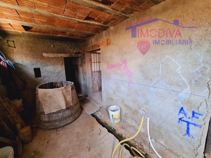 Image No.18-3 Bed House for sale