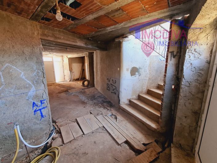 Image No.5-3 Bed House for sale