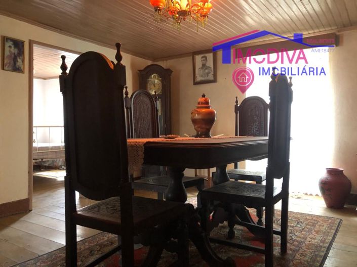 Image No.8-2 Bed House for sale