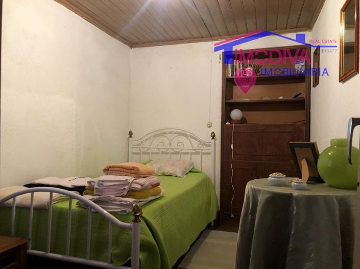 Image No.9-2 Bed House for sale