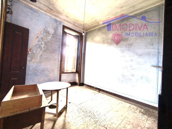 Image No.41-8 Bed Farmhouse for sale