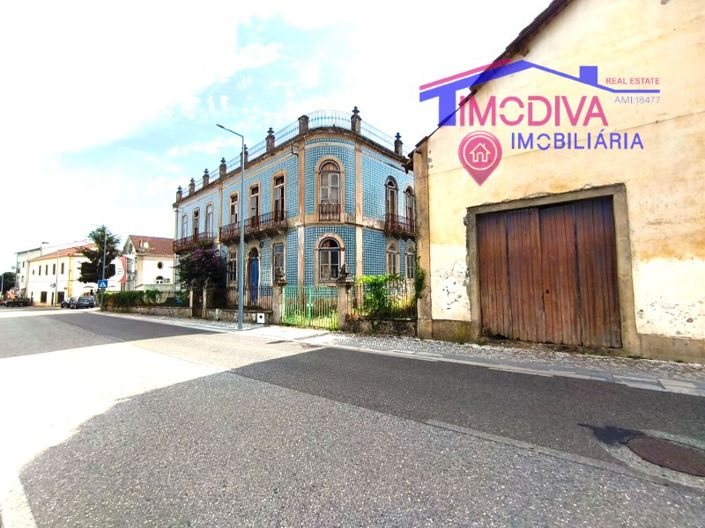 Image No.54-8 Bed Farmhouse for sale