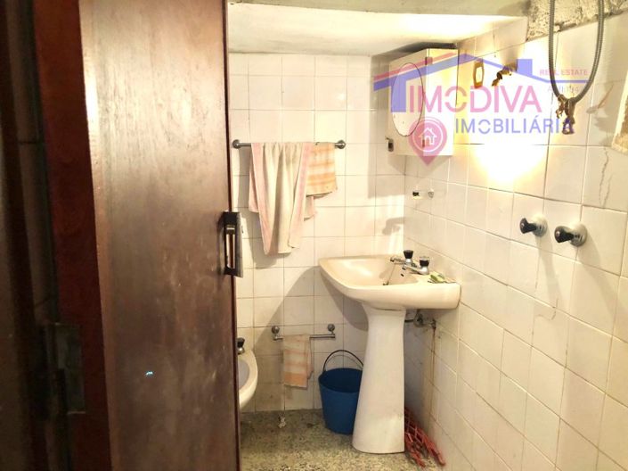 Image No.15-4 Bed House for sale