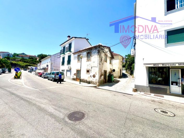 Image No.19-4 Bed House for sale