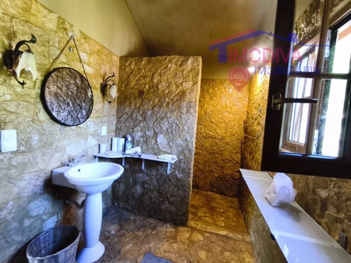 Image No.107-3 Bed House for sale