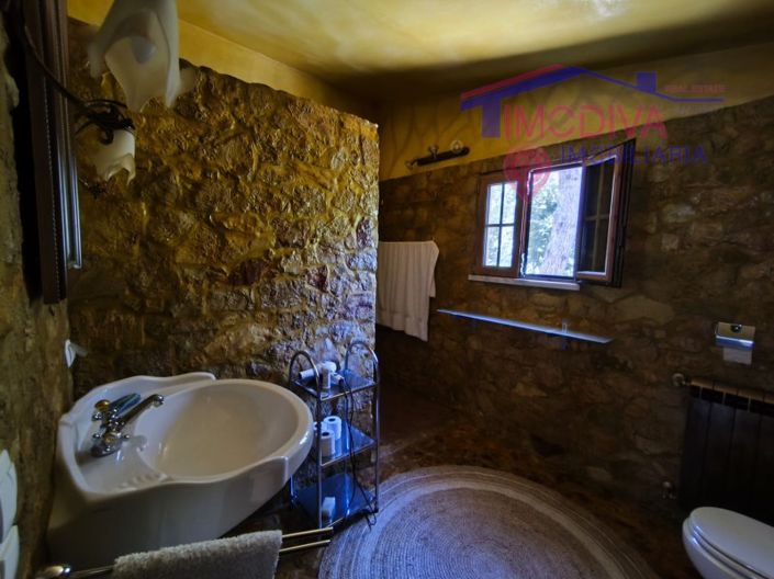 Image No.24-3 Bed House for sale