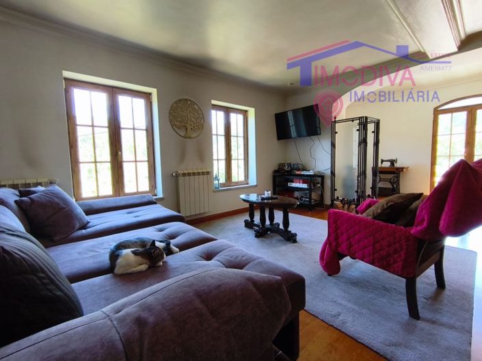 Image No.34-3 Bed House for sale