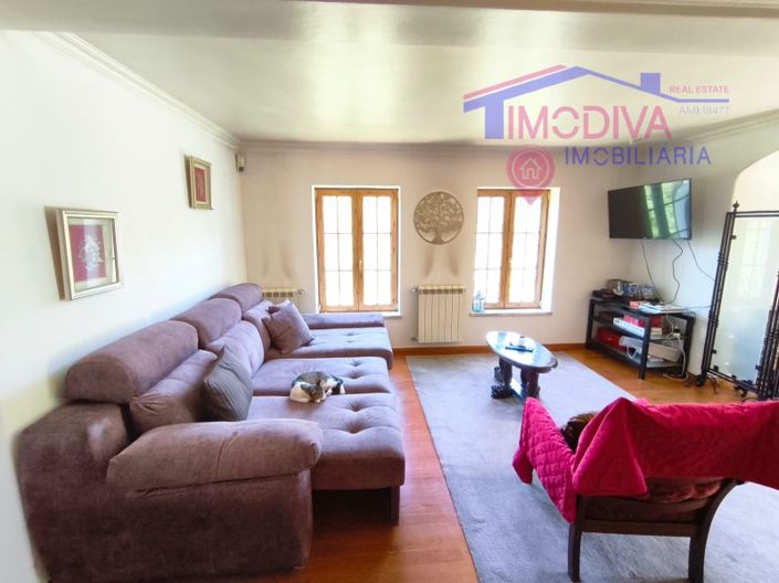 Image No.36-3 Bed House for sale