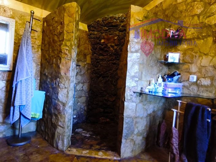 Image No.54-3 Bed House for sale