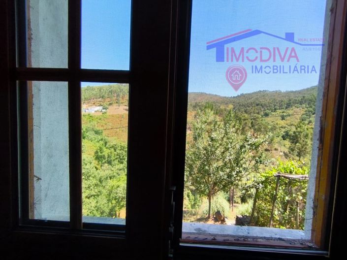 Image No.65-3 Bed House for sale