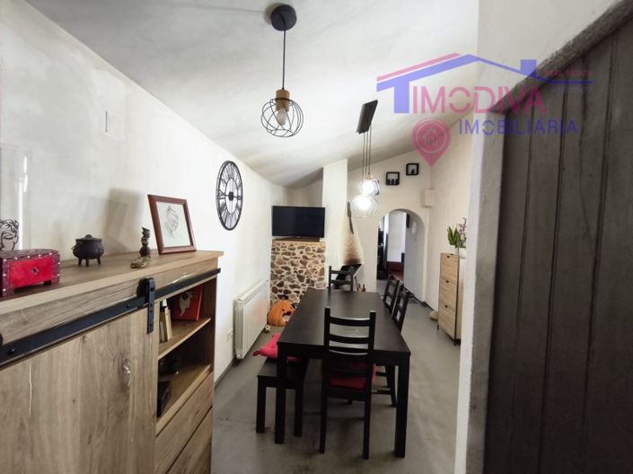 Image No.79-3 Bed House for sale