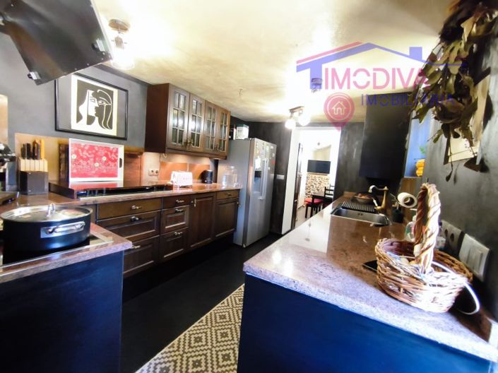 Image No.85-3 Bed House for sale