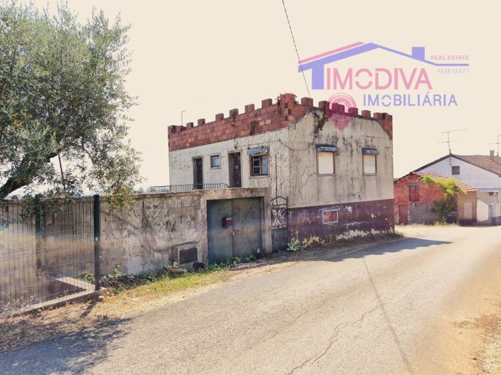 Image No.1-3 Bed House for sale