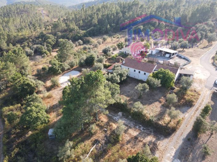 Image No.3-4 Bed House for sale