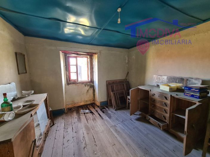 Image No.44-4 Bed House for sale