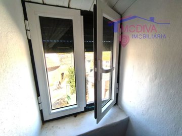 id70f2a701-0000-0500-0000-000016ac8073