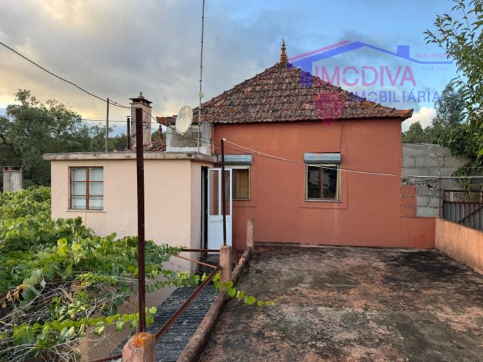 Image No.28-2 Bed House for sale