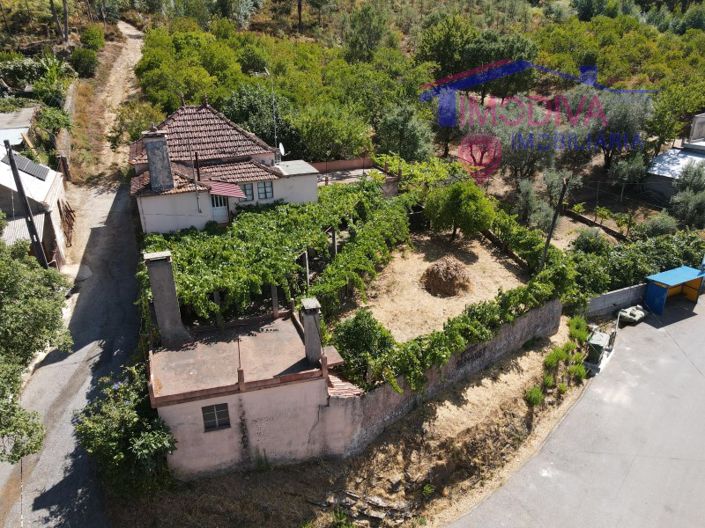 Image No.61-2 Bed House for sale