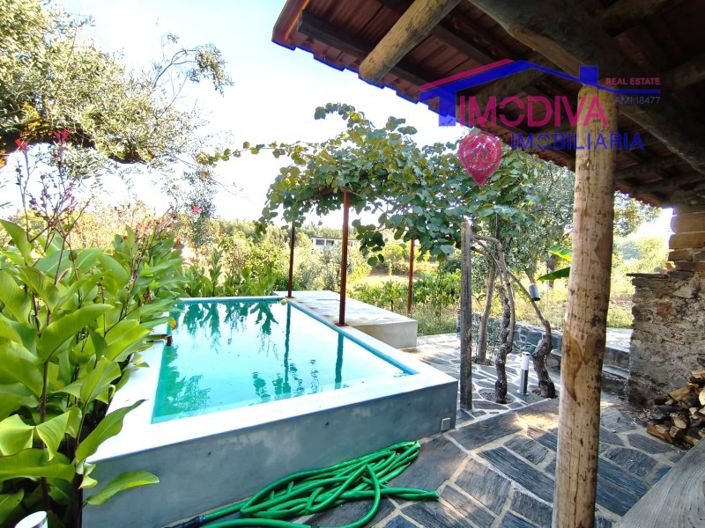 Image No.1-3 Bed House for sale