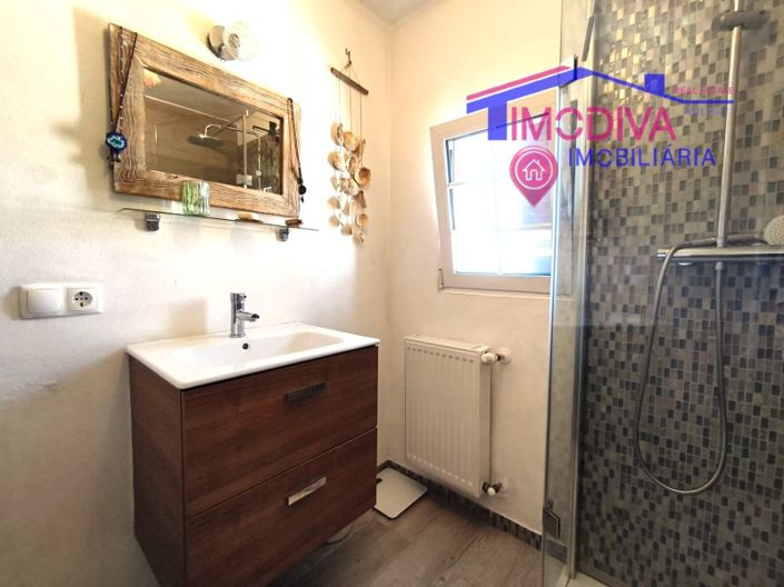 Image No.24-2 Bed House for sale