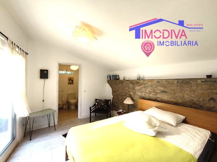 Image No.40-2 Bed House for sale