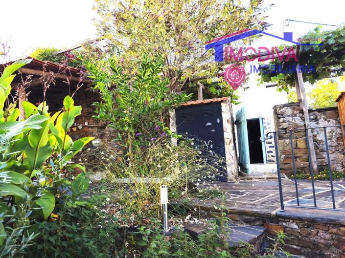 Image No.41-2 Bed House for sale