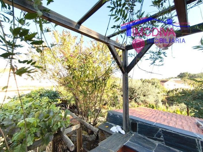 Image No.69-2 Bed House for sale