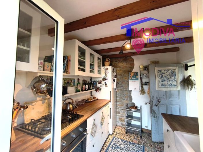 Image No.8-2 Bed House for sale