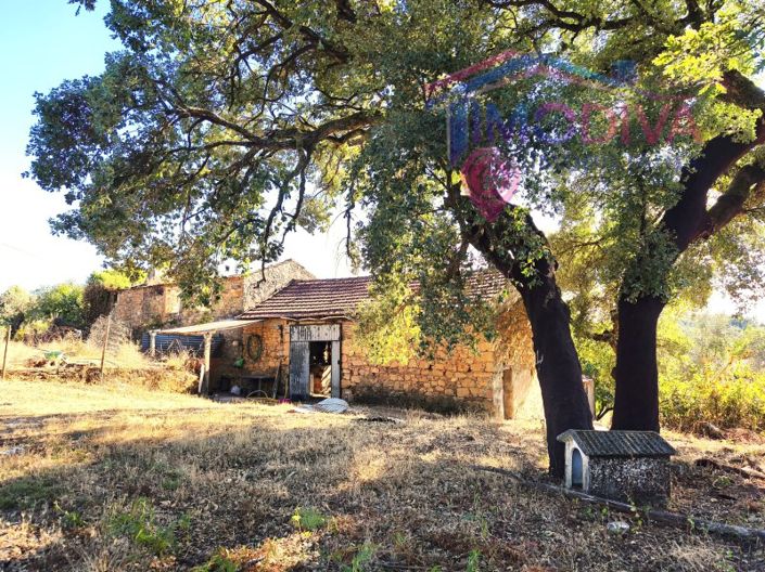 Image No.4-2 Bed House for sale