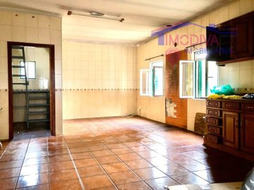 idd3afb201-0000-0500-0000-00001763bf49