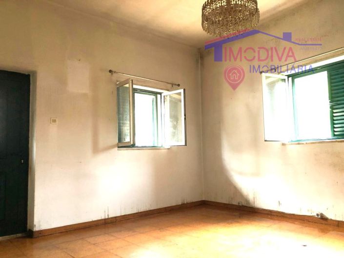 Image No.8-Maison de 4 chambres à vendre à Castanheira de Pêra