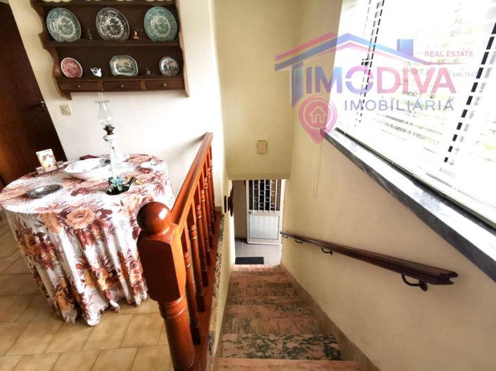 Image No.10-5 Bed House for sale