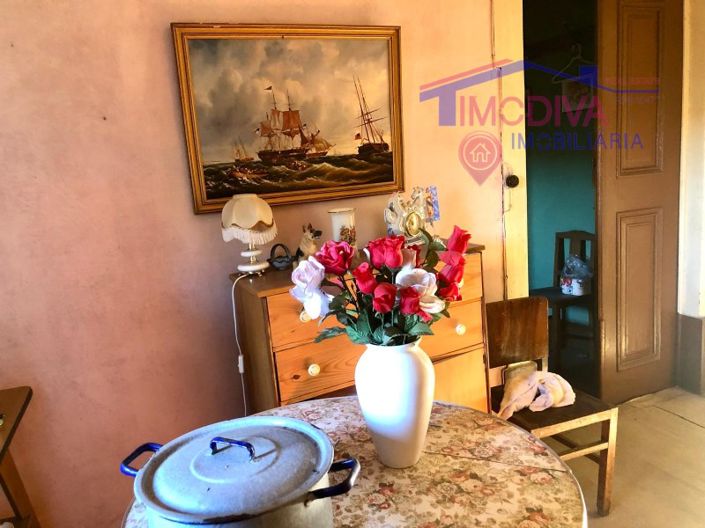 Image No.19-5 Bed House for sale