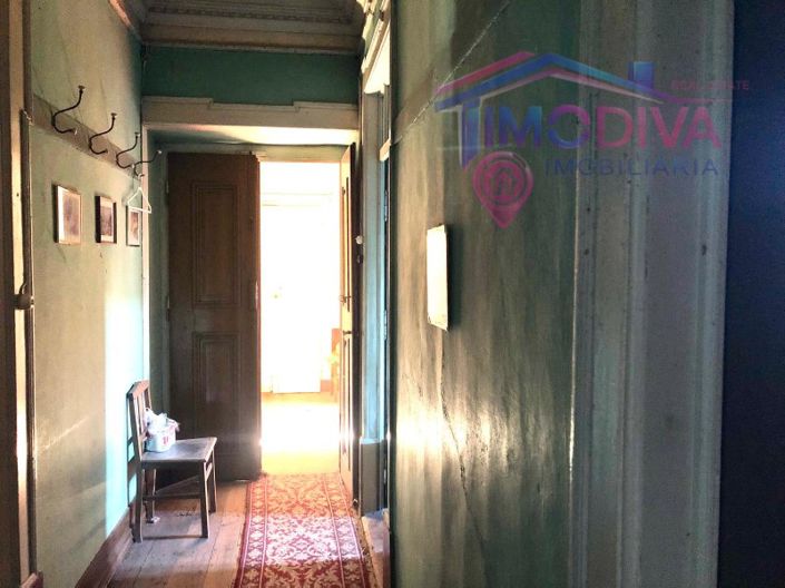 Image No.33-5 Bed House for sale