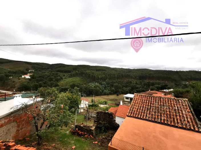 Image No.46-5 Bed House for sale