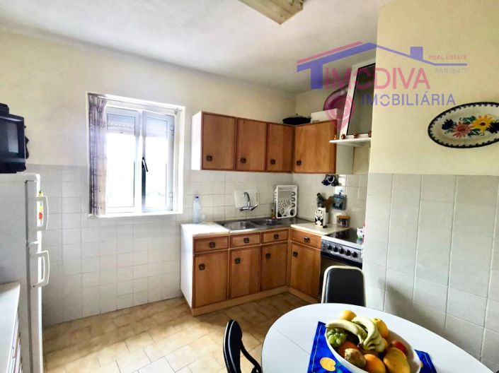 Image No.5-5 Bed House for sale