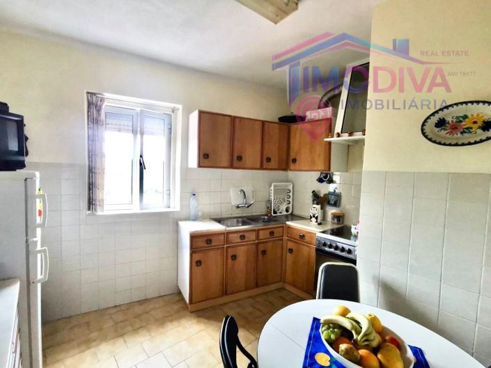 Image No.7-5 Bed House for sale