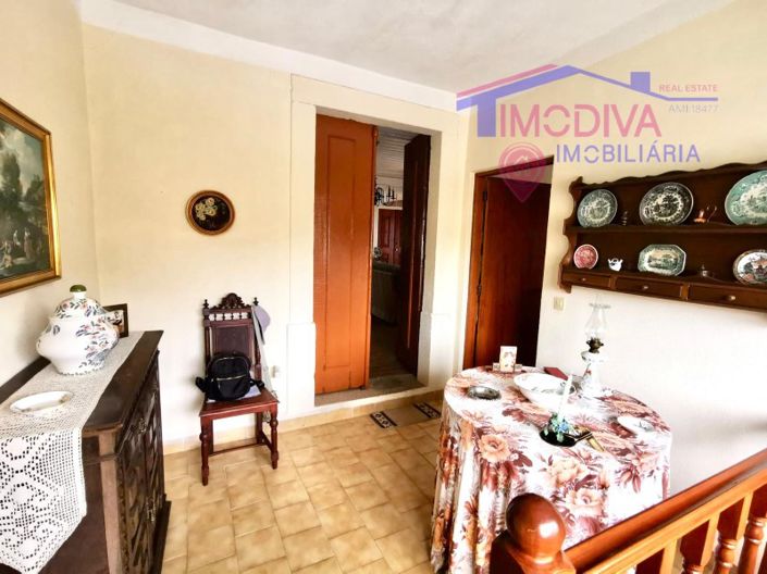 Image No.7-5 Bed House for sale