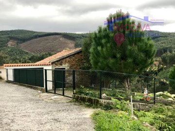 1 - Castanheira de Pêra, House