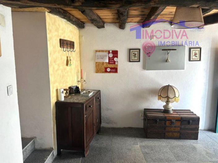 Image No.2-Maison de 4 chambres à vendre à Castanheira de Pêra