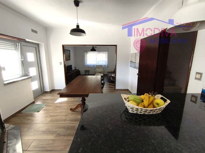 Image No.13-3 Bed House for sale