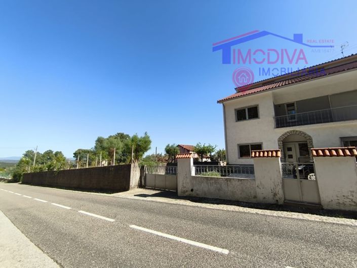 Image No.2-3 Bed House for sale