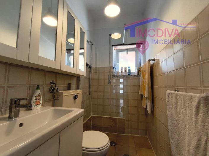 Image No.21-3 Bed House for sale