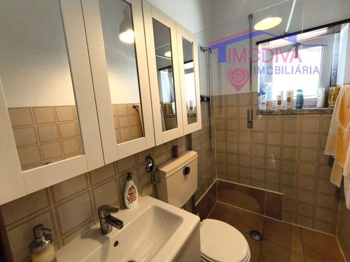 Image No.23-3 Bed House for sale